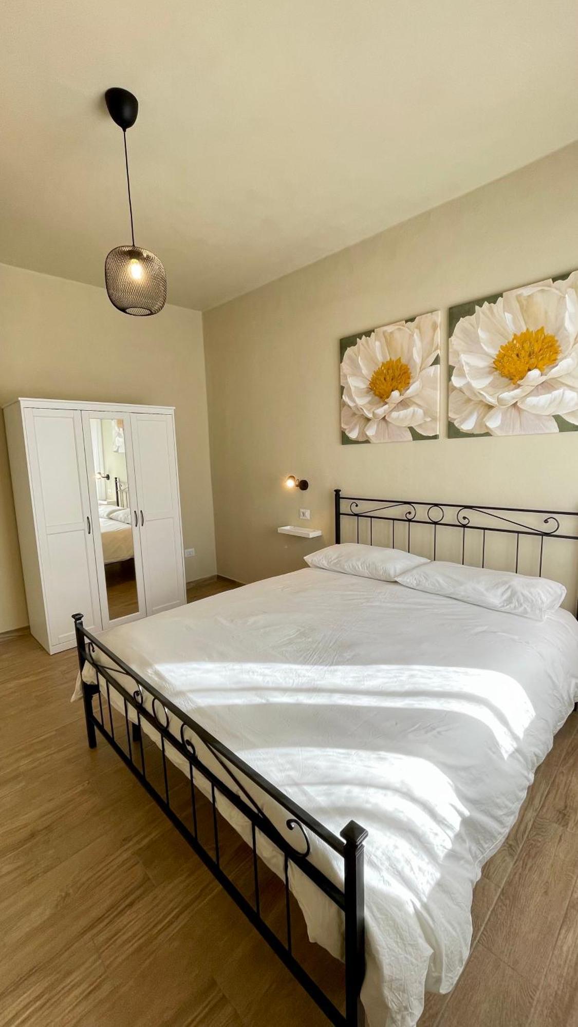 Lu R&a A 800 Metri Dal Centro Storico Apartament *